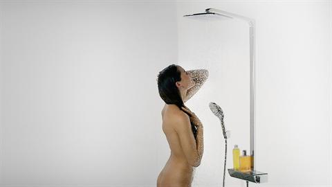 Sprchové gély a parfumovaná kozmetika. Čo môžu spôsobiť na intímnych miestach?